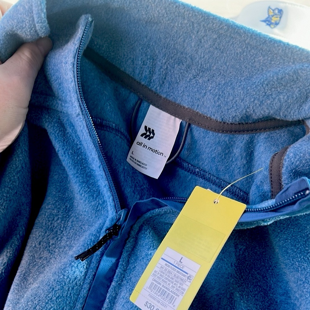 All in Motion L Microfleece Pullover